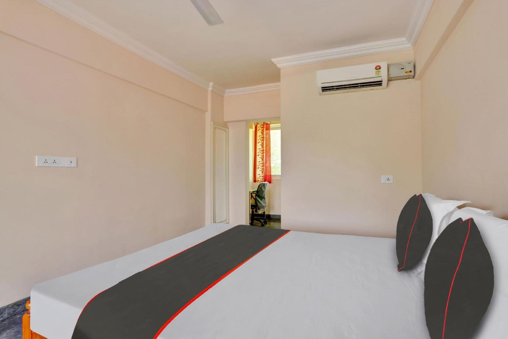 Hotel O Family Castle Inn Collection O Thiruvananthapuram Bagian luar foto