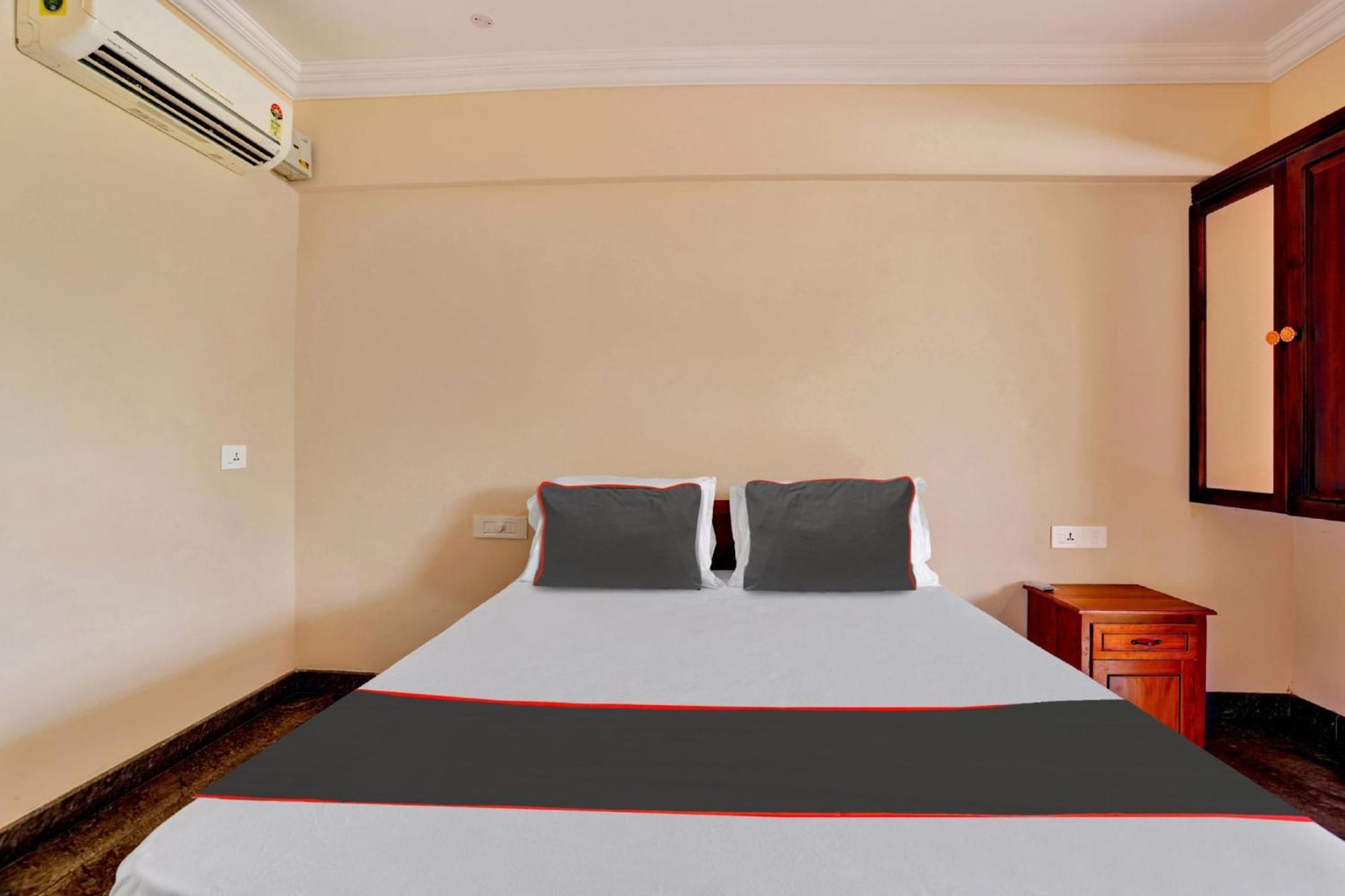 Hotel O Family Castle Inn Collection O Thiruvananthapuram Bagian luar foto